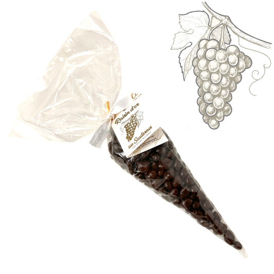 Raisins secs macérés dans du vin de Sauternes et enrobés de chocolat noir bio, présentés en grappes, confiserie artisanale Cocoripop fabriquée en France.