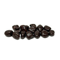 Produit de confiserie artisanale française avec raisins enrobés de chocolat noir bio premium
