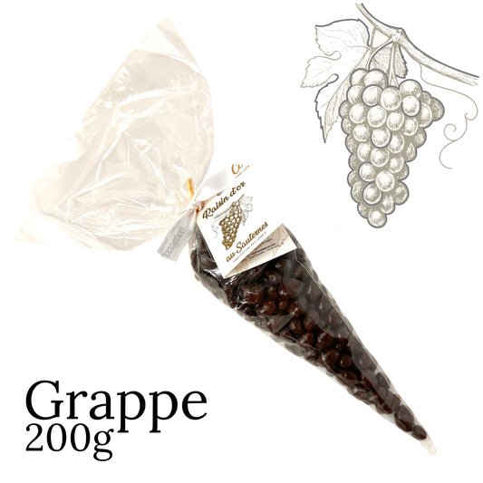 Raisins secs macérés dans du vin de Sauternes et enrobés de chocolat noir bio, présentés en grappes, confiserie artisanale Cocoripop fabriquée en France.