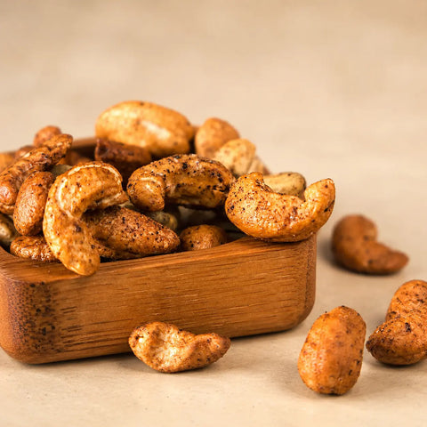 Noix de cajou Apéripop bio au poivre sauvage élaborées artisanalement en France.