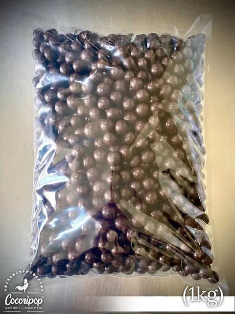 presentation en vrac de billes chocolat noir bio