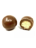 Billes soufflées au maïs enrobées de chocolat bio issues de l’atelier Cocoripop