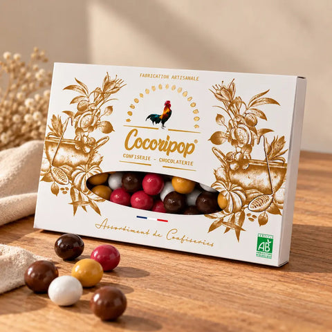 Coffret gourmand de Noël bio Cocoripop, une idée de cadeau raffiné à offrir pendant les fêtes.
