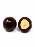 Noisettes torréfiées aux deux chocolats bio en vrac, gourmandise artisanale élaborée avec des chocolats issus du commerce équitable