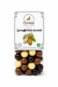 Soufflés trois chocolats bio, billes de maïs croustillantes fabriquées artisanalement près de Bourges avec des chocolats noir, lait et blanc biologiques.