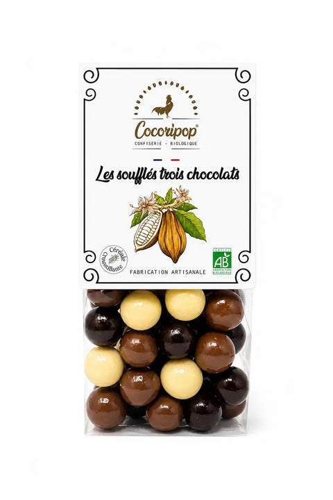Soufflés trois chocolats bio, billes de maïs croustillantes fabriquées artisanalement près de Bourges avec des chocolats noir, lait et blanc biologiques.